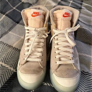 Nike Blazer Mid 77, US size 7